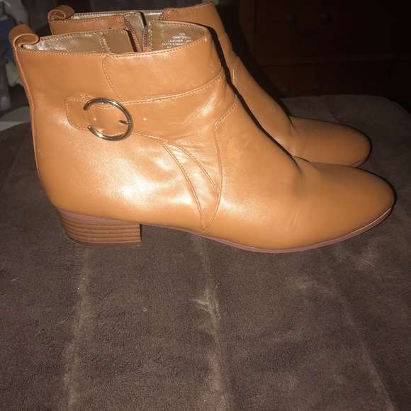 Boot - Picture 6 of 8